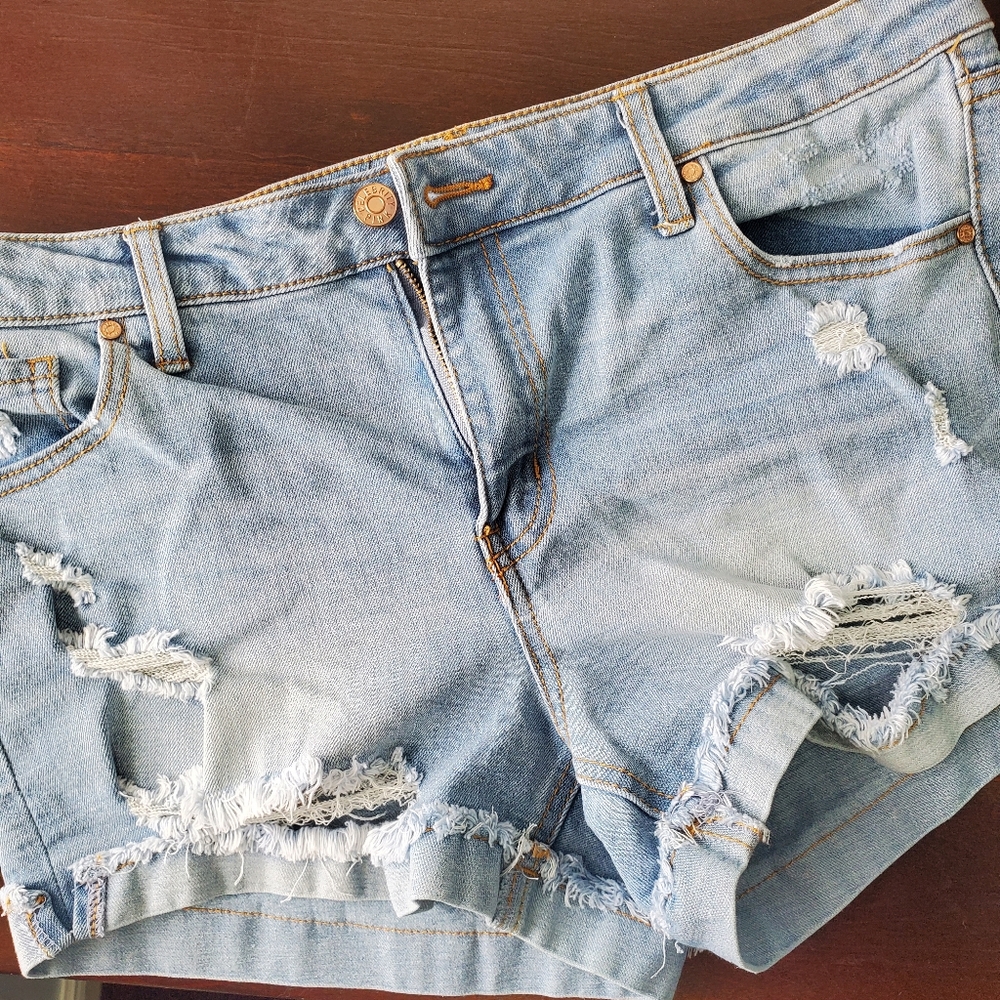 Womens Pink Celebrity Shorts
